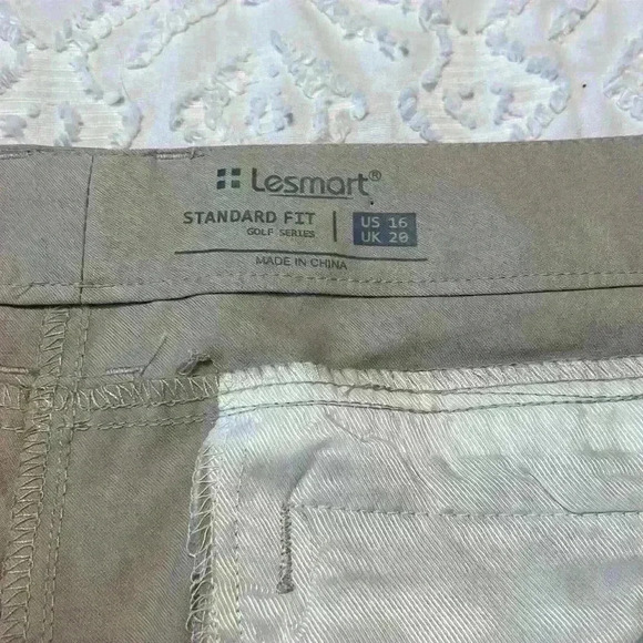 Lesmart Golf Series women’s flat front, khaki trousers. Size‎ 16 - Picture 8 of 11